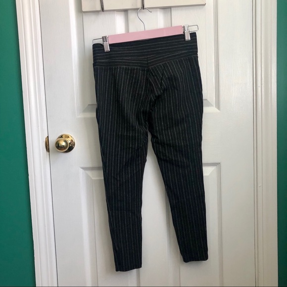3 for $30 LOFT black pinstriped capris SP - Picture 3 of 3